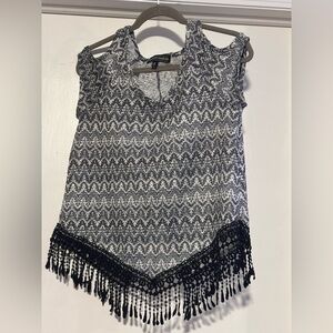 Almost Famous Black and White Textured Top